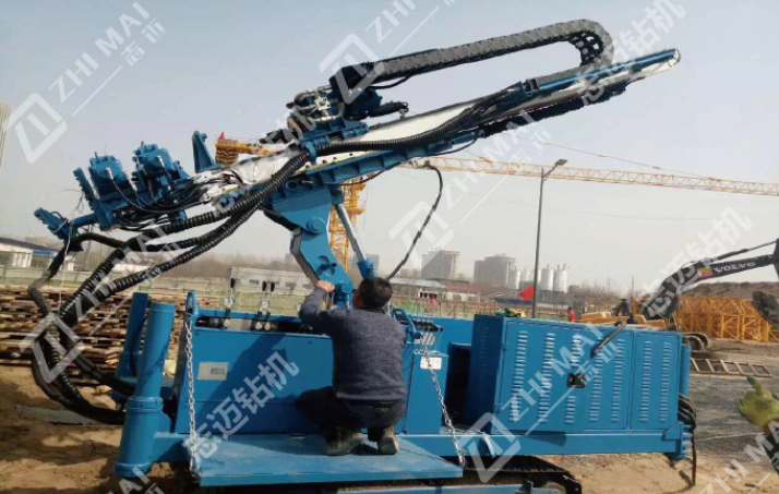 為什么頂級(jí)錨桿鉆機(jī)都用雙泵系統(tǒng)？